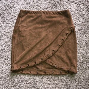 Brown suede mini skirt